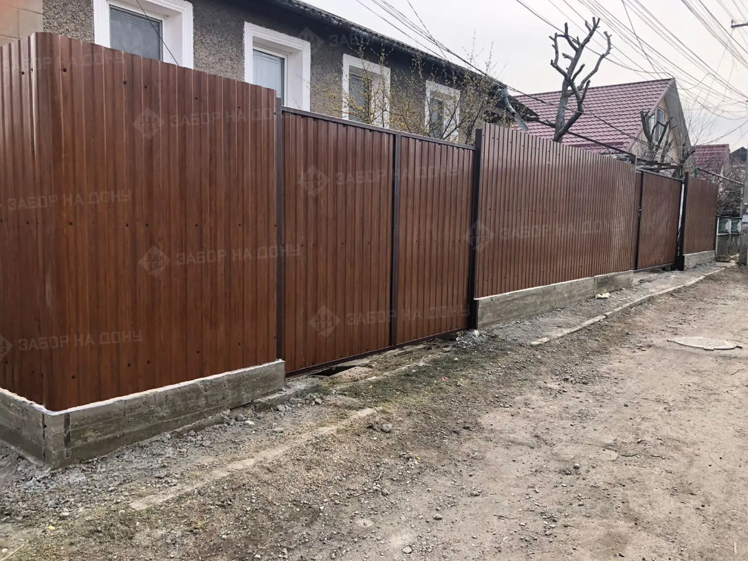 Распашные ворота из профлиста  в Гулькевичах
